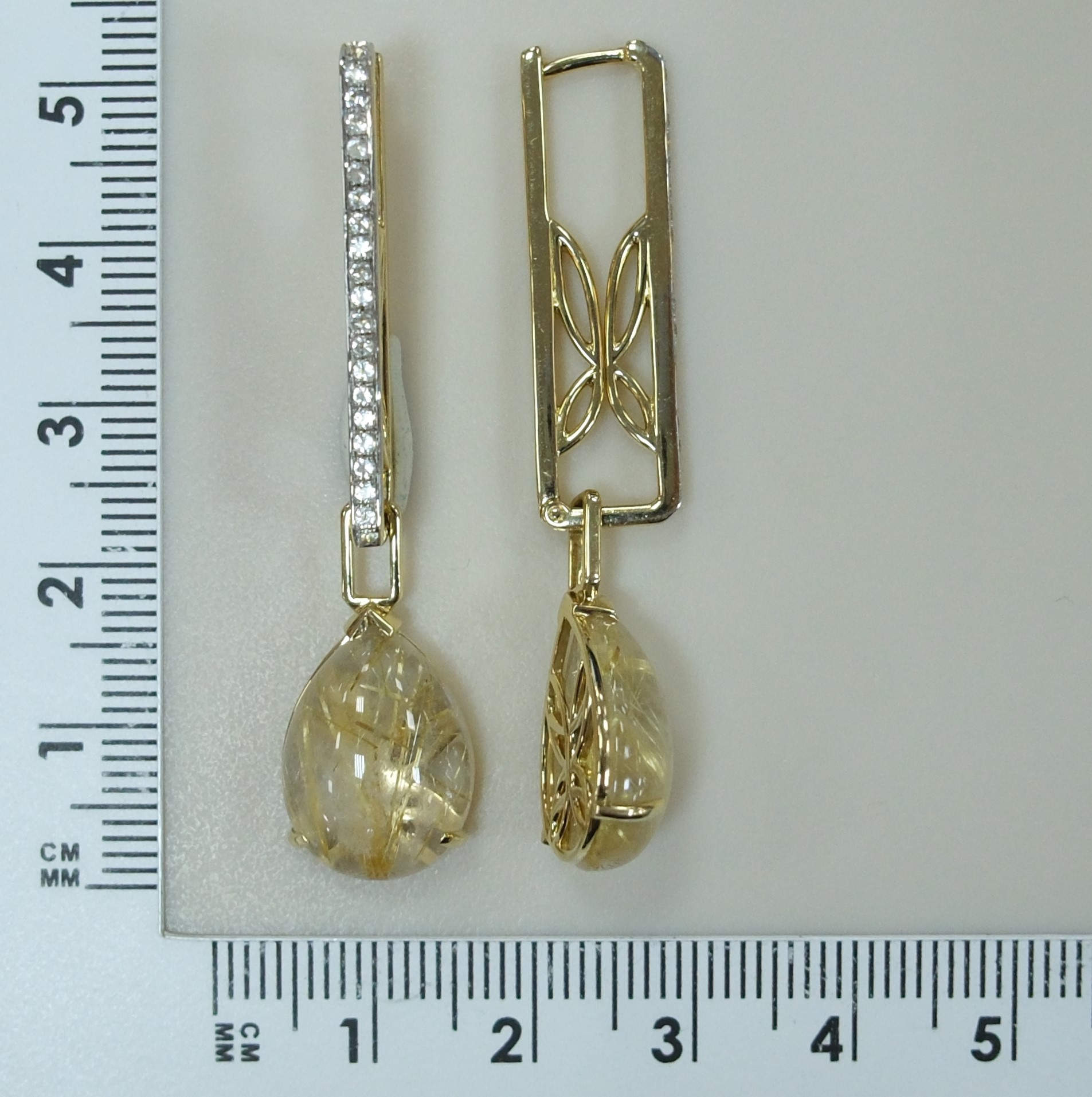 Серьги из желтого золота с кварцем Волосатиком